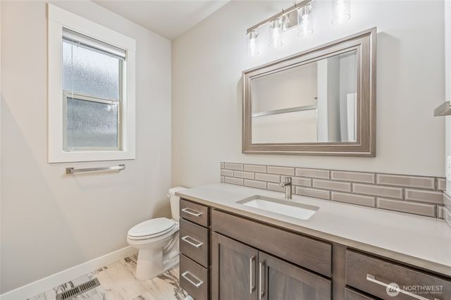 1018 Racine Springs Drive, Wenatchee, WA 98801