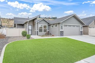 1018 Racine Springs Drive, Wenatchee, WA 98801