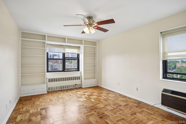 266 Pelham Road 6H, New Rochelle, NY 10805