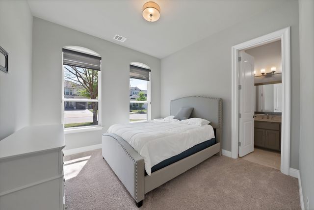 13090 Seattle Slew Street, Frisco, TX 75035