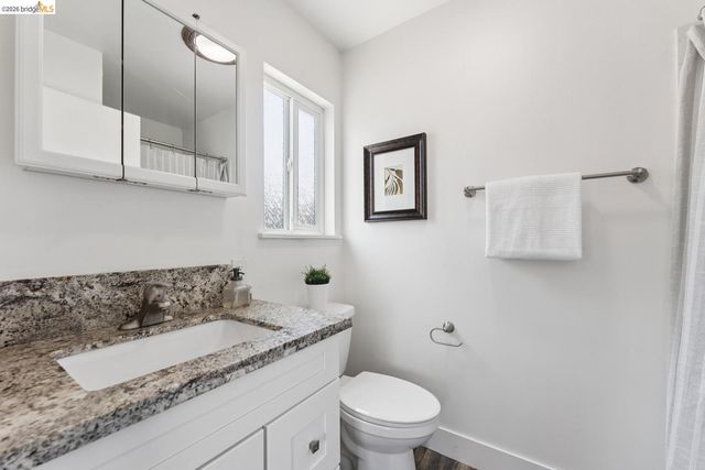 2460 67th AVE, Oakland, CA 94605