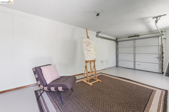 2460 67th AVE, Oakland, CA 94605
