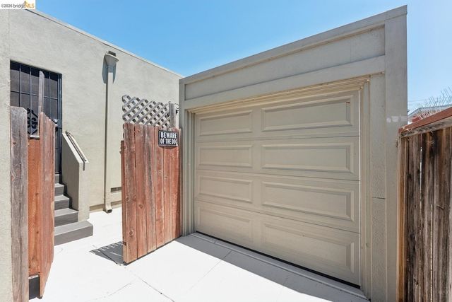 2460 67th AVE, Oakland, CA 94605