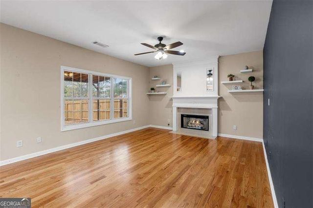 2770 Turning Leaf Drive NW, Lawrenceville, GA 30044