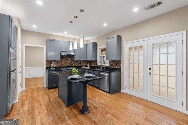 2770 Turning Leaf Drive NW, Lawrenceville, GA 30044