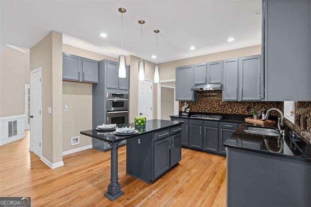 2770 Turning Leaf Drive NW, Lawrenceville, GA 30044