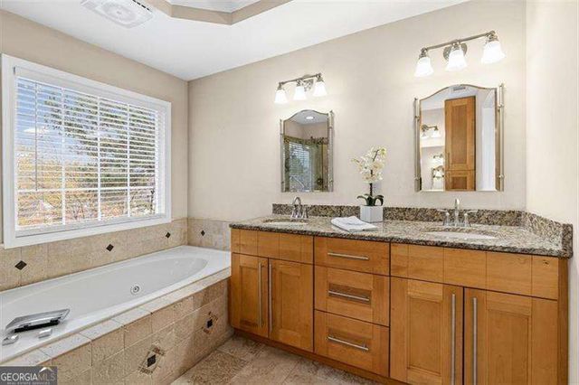 2770 Turning Leaf Drive NW, Lawrenceville, GA 30044