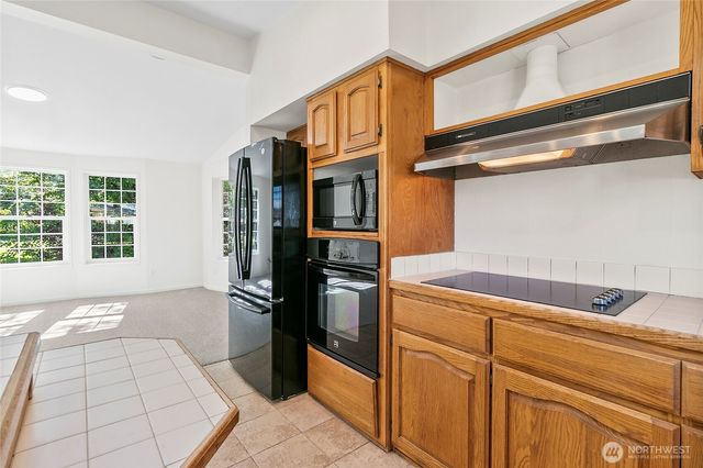 38711 SE 200th Avenue, Auburn, WA 98092