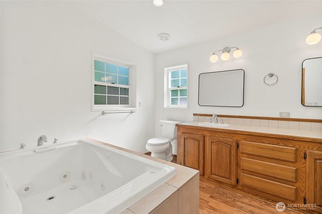 38711 SE 200th Avenue, Auburn, WA 98092