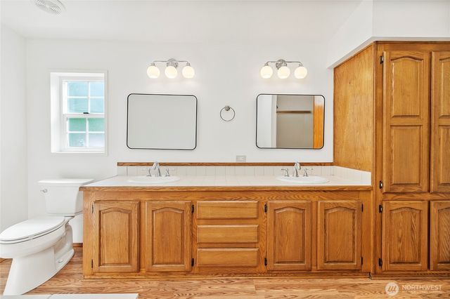 38711 SE 200th Avenue, Auburn, WA 98092