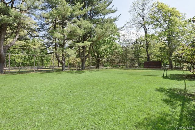 288 Buena Vista Road, New City, NY 10956