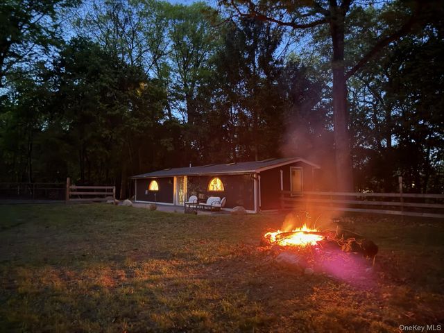 288 Buena Vista Road, New City, NY 10956