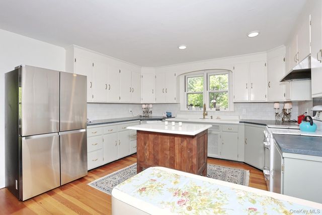 288 Buena Vista Road, New City, NY 10956