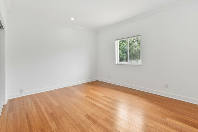 2801 Embassy Drive, West Palm Beach, FL 33401