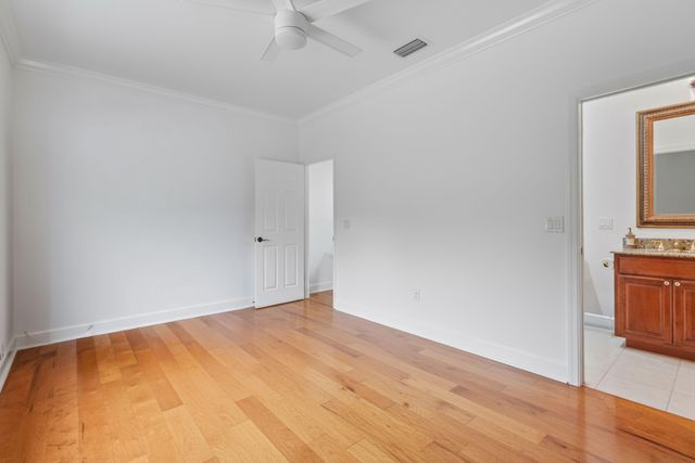 2801 Embassy Drive, West Palm Beach, FL 33401