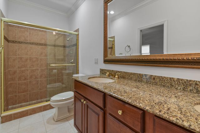 2801 Embassy Drive, West Palm Beach, FL 33401