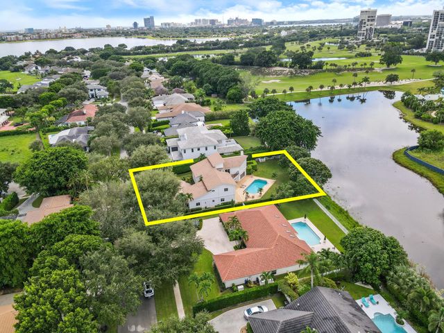 2801 Embassy Drive, West Palm Beach, FL 33401