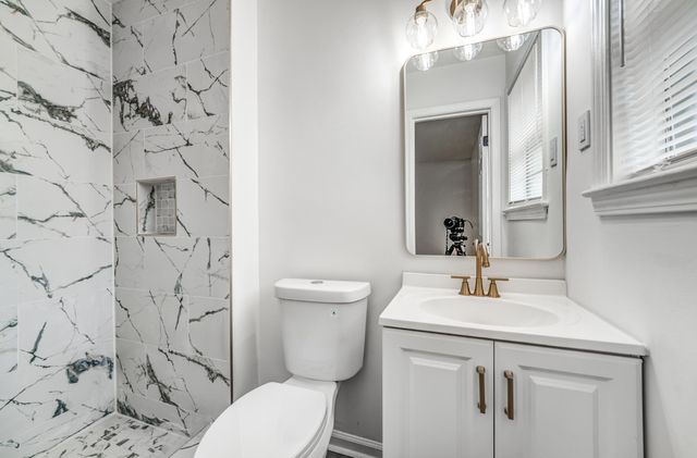 5156 WINDCREST DR, Memphis, TN 38116