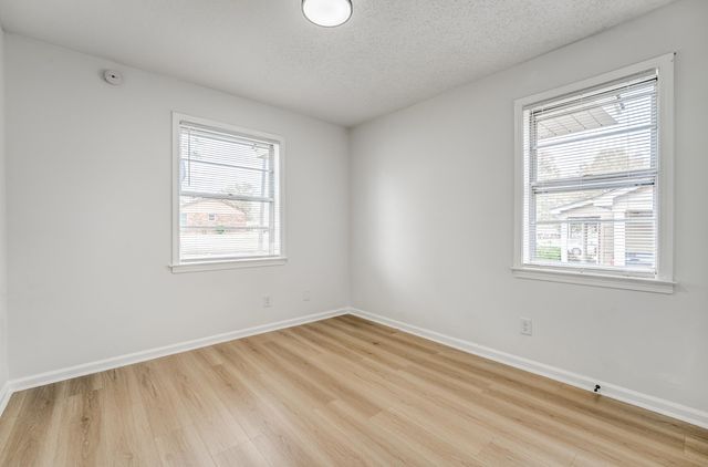 5156 WINDCREST DR, Memphis, TN 38116