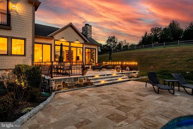 45 WYNDEMERE LAKE DR, Chester Springs, PA 19425