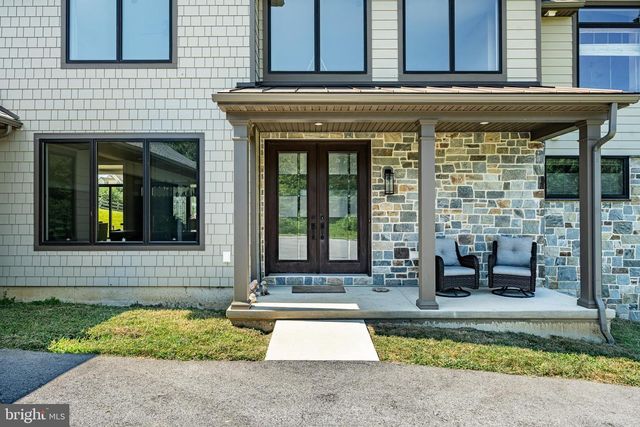 45 WYNDEMERE LAKE DR, Chester Springs, PA 19425