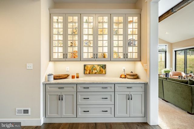 45 WYNDEMERE LAKE DR, Chester Springs, PA 19425