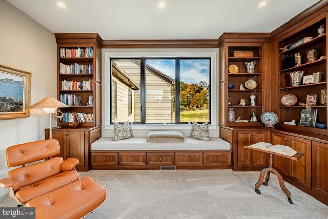 45 WYNDEMERE LAKE DR, Chester Springs, PA 19425