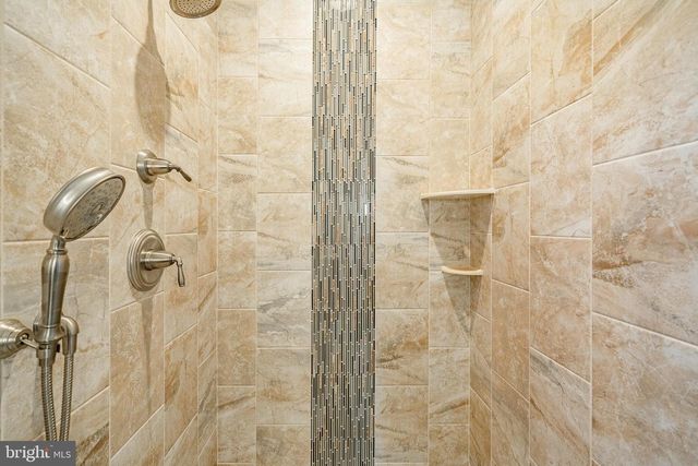 45 WYNDEMERE LAKE DR, Chester Springs, PA 19425