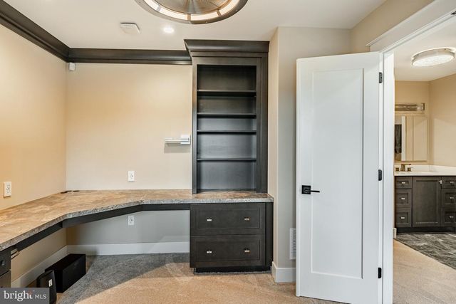 45 WYNDEMERE LAKE DR, Chester Springs, PA 19425