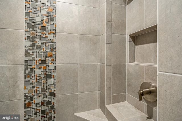 45 WYNDEMERE LAKE DR, Chester Springs, PA 19425