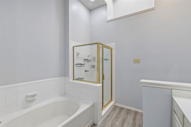 428 Arbor Creek Drive, Euless, TX 76039
