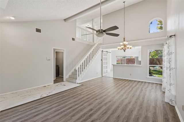 428 Arbor Creek Drive, Euless, TX 76039
