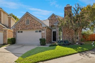 428 Arbor Creek Drive, Euless, TX 76039