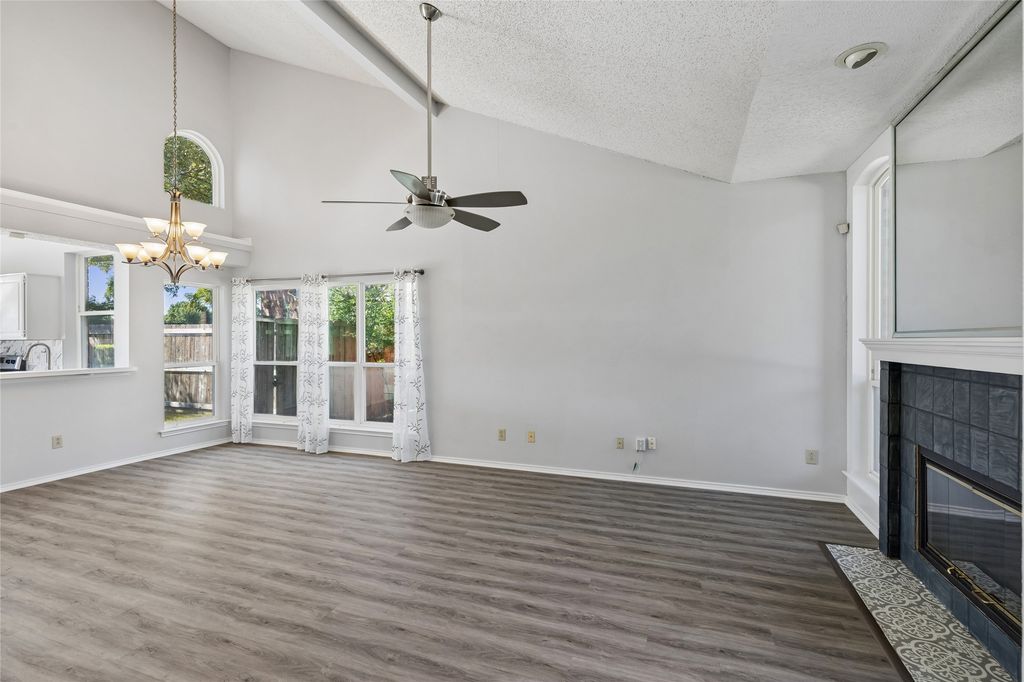 428 Arbor Creek Drive, Euless, TX 76039 — photo 3