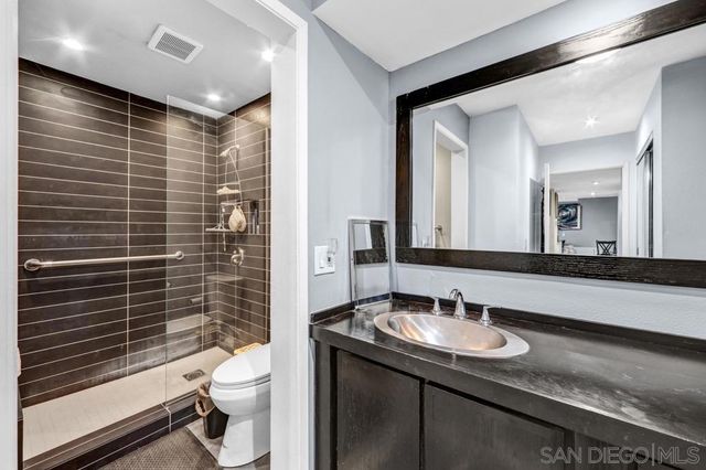 1517 E Garfield 55, Glendale, CA 91205