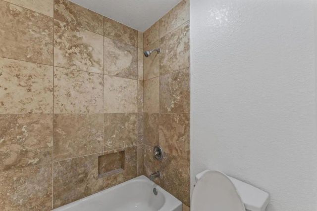 390 E Madison H, El Cajon, CA 92020