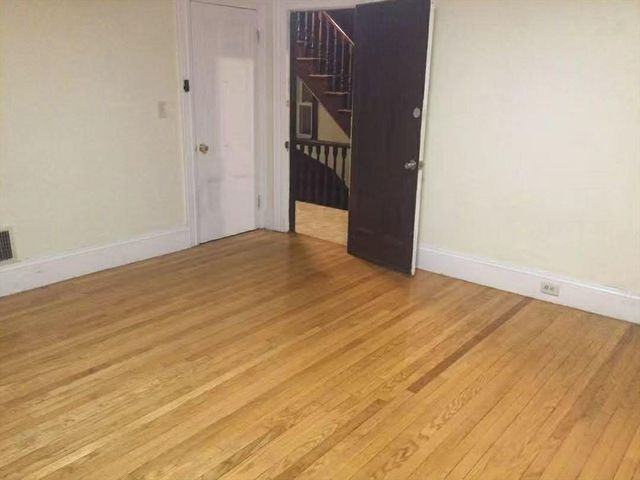 236 Cypress St. 2, Brookline, MA 02445