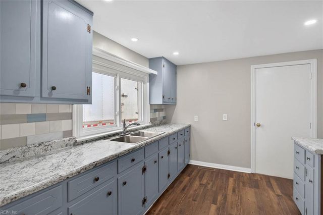 2213 Tennessee DR, Chesapeake, VA 23323