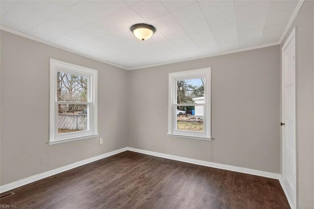 2213 Tennessee DR, Chesapeake, VA 23323