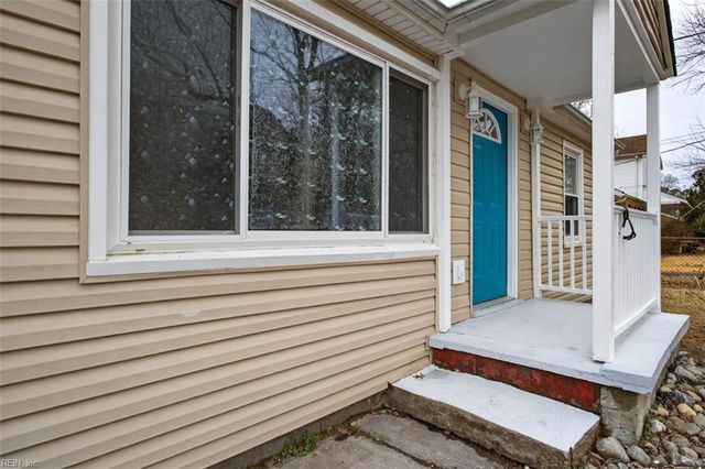 2213 Tennessee DR, Chesapeake, VA 23323