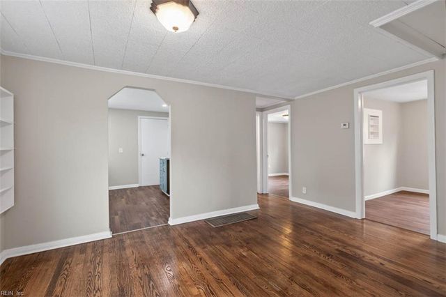 2213 Tennessee DR, Chesapeake, VA 23323