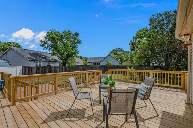 505 Jacksons Hill Ct, Hermitage, TN 37076