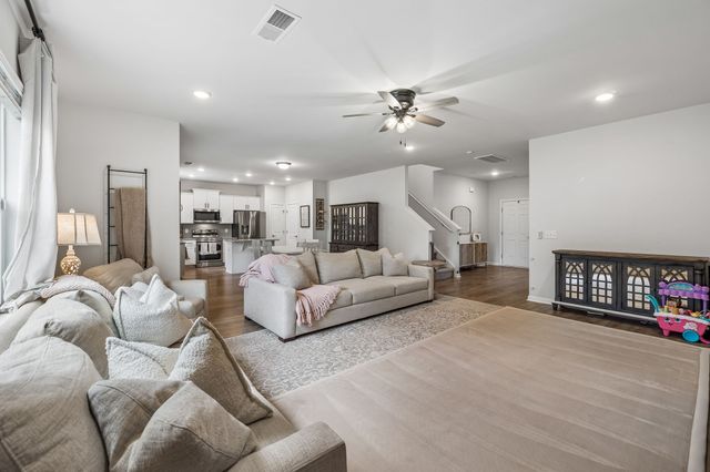 2124 Houston Bnd, E, Lebanon, TN 37087