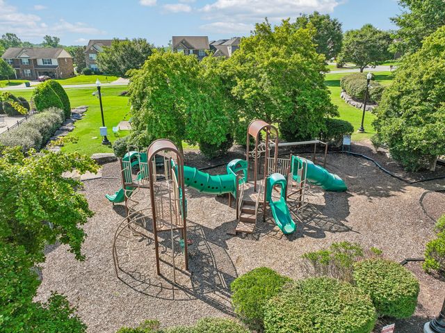 2124 Houston Bnd, E, Lebanon, TN 37087