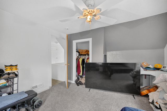 148 E Sheridan Avenue, Des Moines, IA 50313