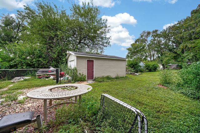 148 E Sheridan Avenue, Des Moines, IA 50313