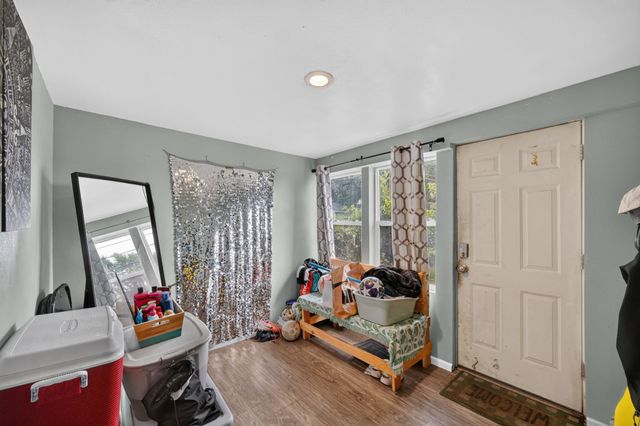 148 E Sheridan Avenue, Des Moines, IA 50313