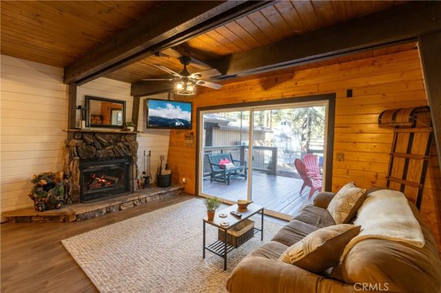 326 E Country Club, Big Bear City, CA 92314