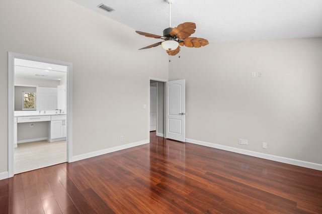 3189 SW Solitaire Palm Drive, Palm City, FL 34990