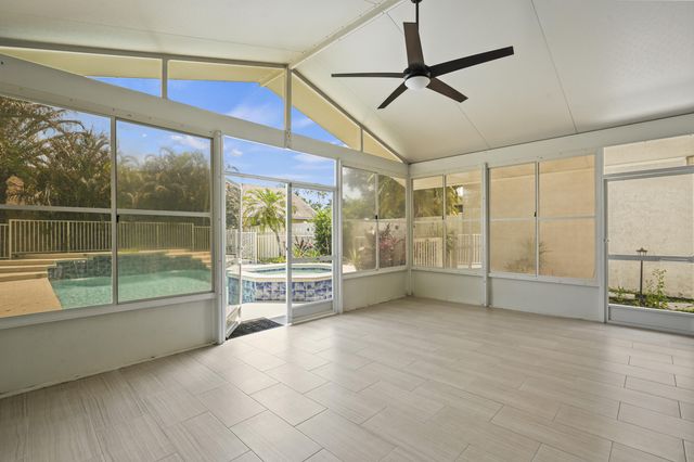 3189 SW Solitaire Palm Drive, Palm City, FL 34990